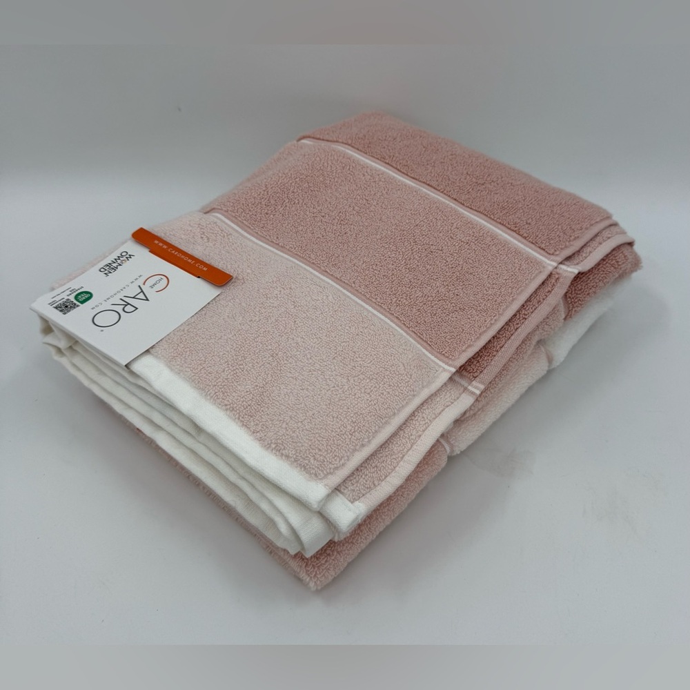 CARO Plush Bathroom Towel Bath Velour Tri- Color Peach Variants 55” X 30” NWT